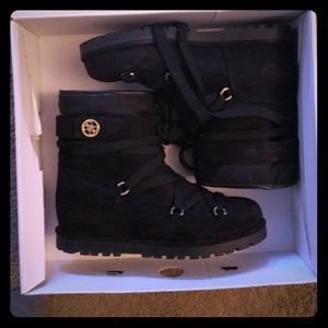 Guess winter boots